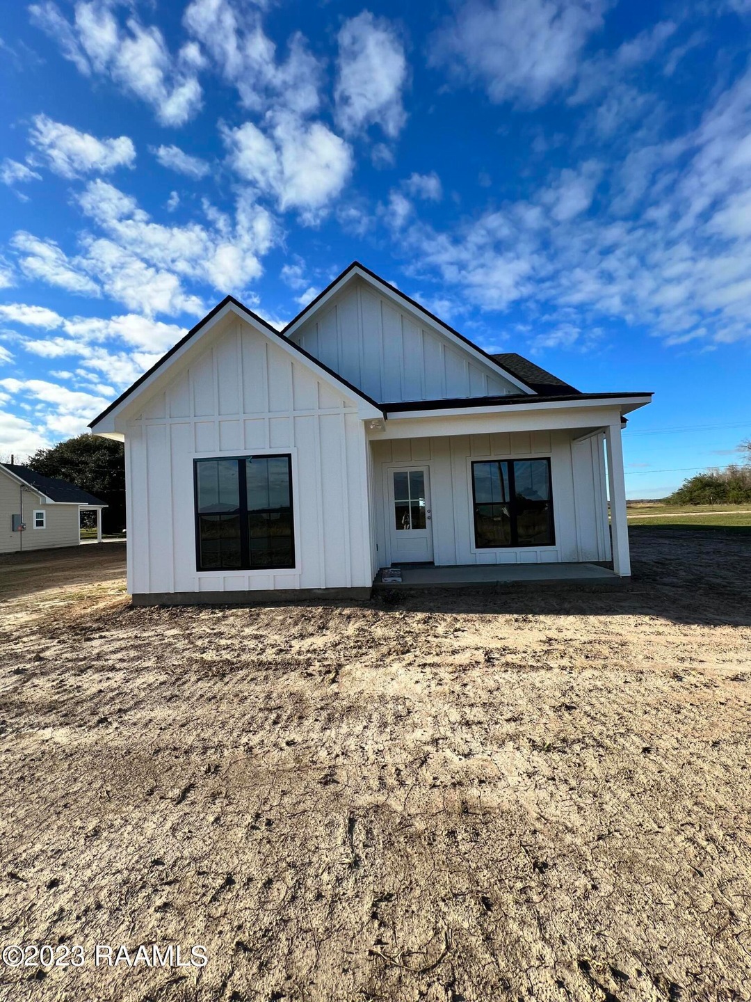 637 Aspen Rd, Crowley, LA 70526 - photo 1