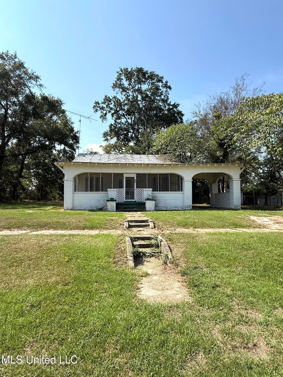 104 1st St N, Osyka, MS 39657 - photo 1