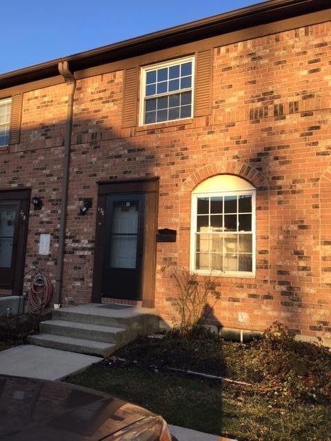 126 Tarryton Ct. E.