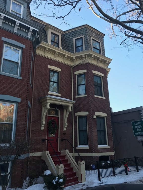 5 Mattoon St, Springfield, MA 01105 - photo 1