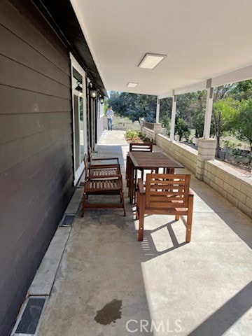 36005 Glen Oaks Rd, Temecula, CA 92592 - photo 1