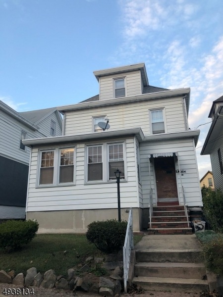 34 Bond St, Passaic, NJ 07055 - photo 1