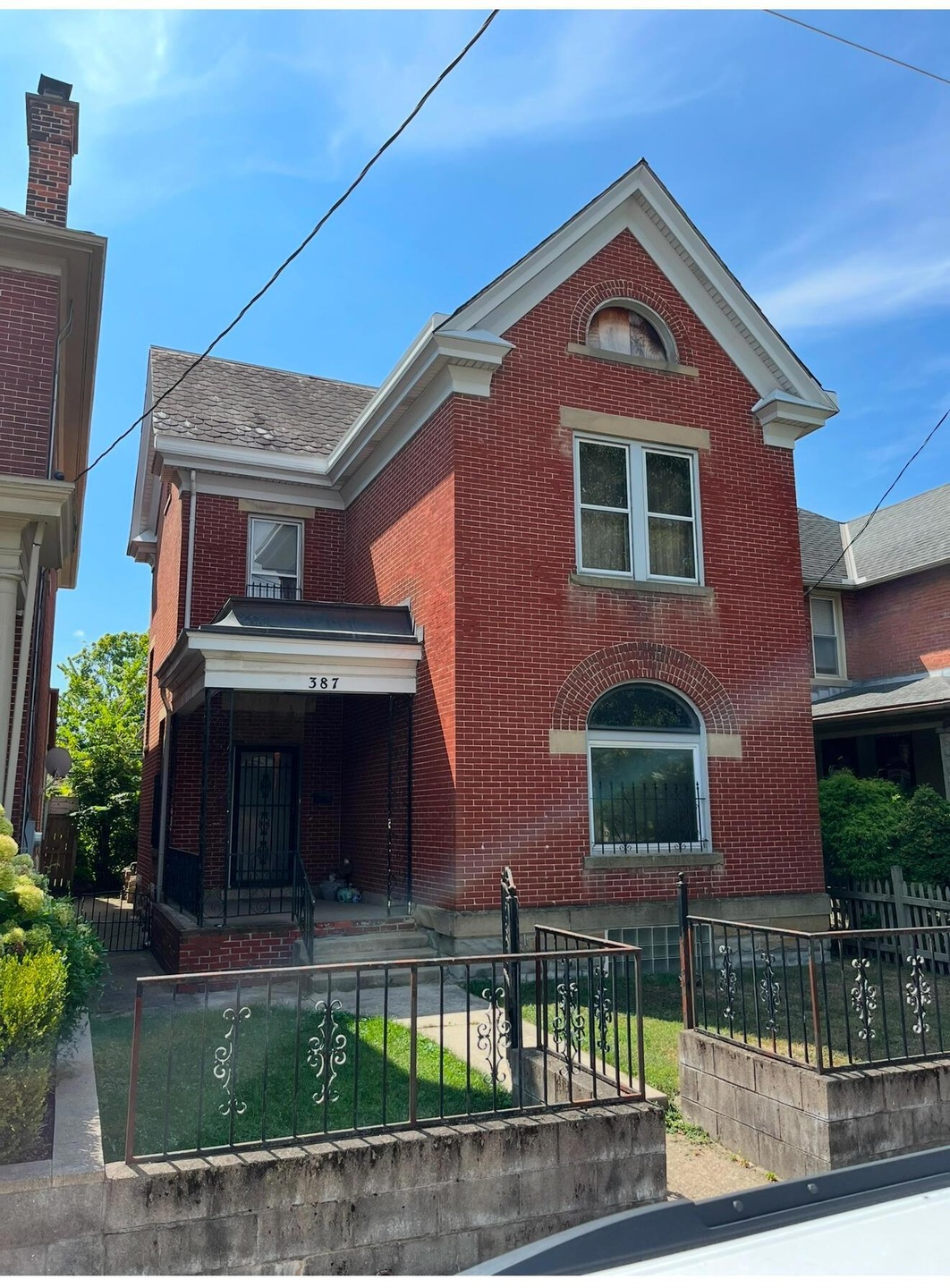 387 E Whittier St, Columbus, OH 43206 - photo 1
