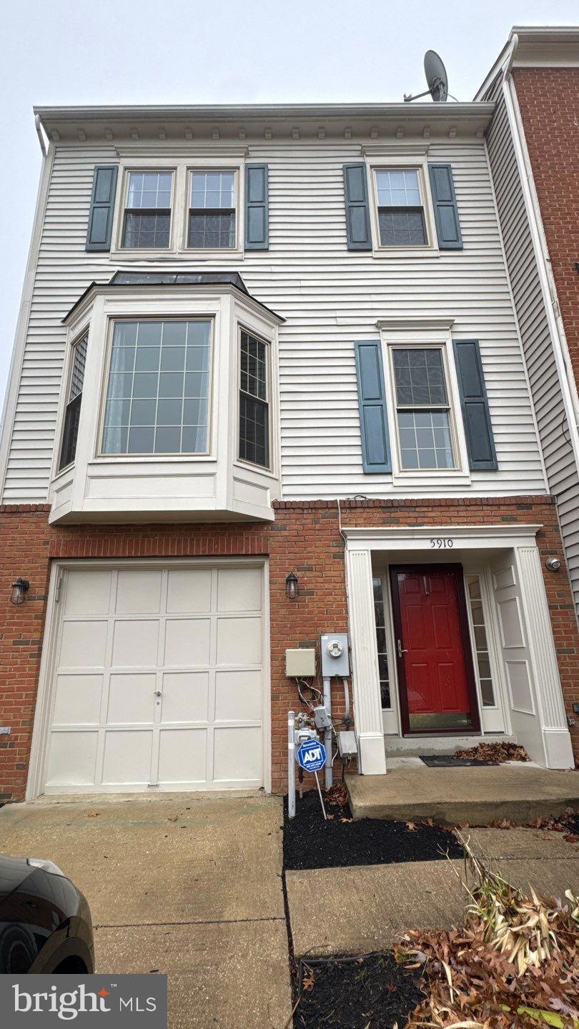 5910 Fox Glen Ct, Elkridge, MD 21075 - photo 1