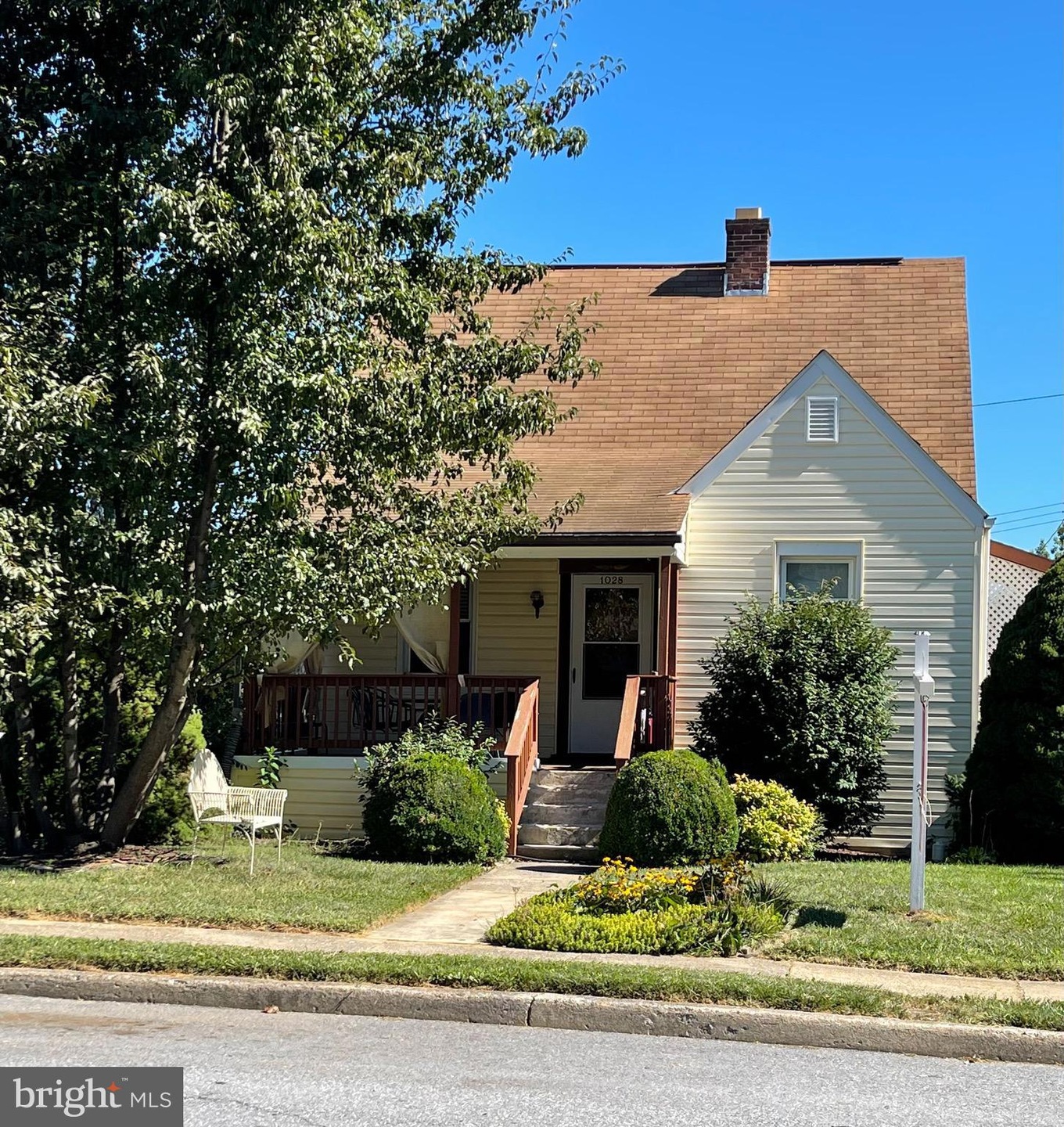 1028 Fairview Rd, Hagerstown, MD 21742 - photo 1