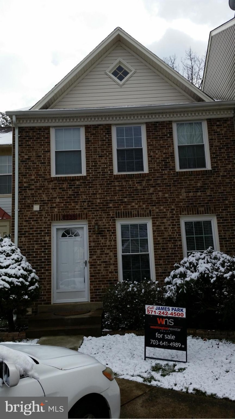 8535 Bauer Dr, Springfield, VA 22152 - photo 1