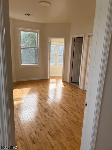 609-611 S 19th St unit 2, Newark, NJ 07103 - photo 1