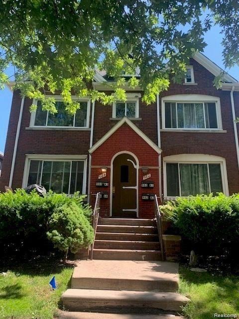 984 Nottingham Rd #4, Grosse Pointe Park, MI 48230 - photo 1