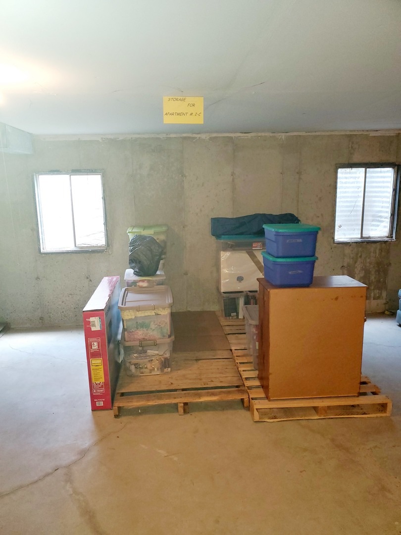 310 Village Creek Dr unit 2C, Lake In the Hills, IL 60156 - photo 1