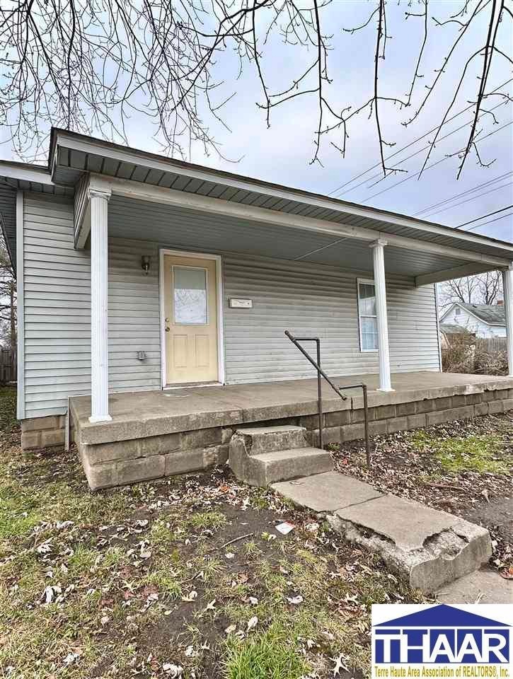 2216 N 15th St, Terre Haute, IN 47804 - photo 1