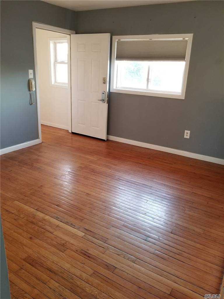 2572 Merrick Rd unit B, Bellmore, NY 11710 - photo 1