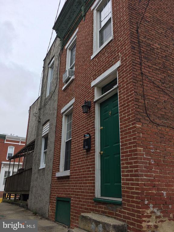 1417 Sumwalt Ct, Baltimore, MD 21230 - photo 1