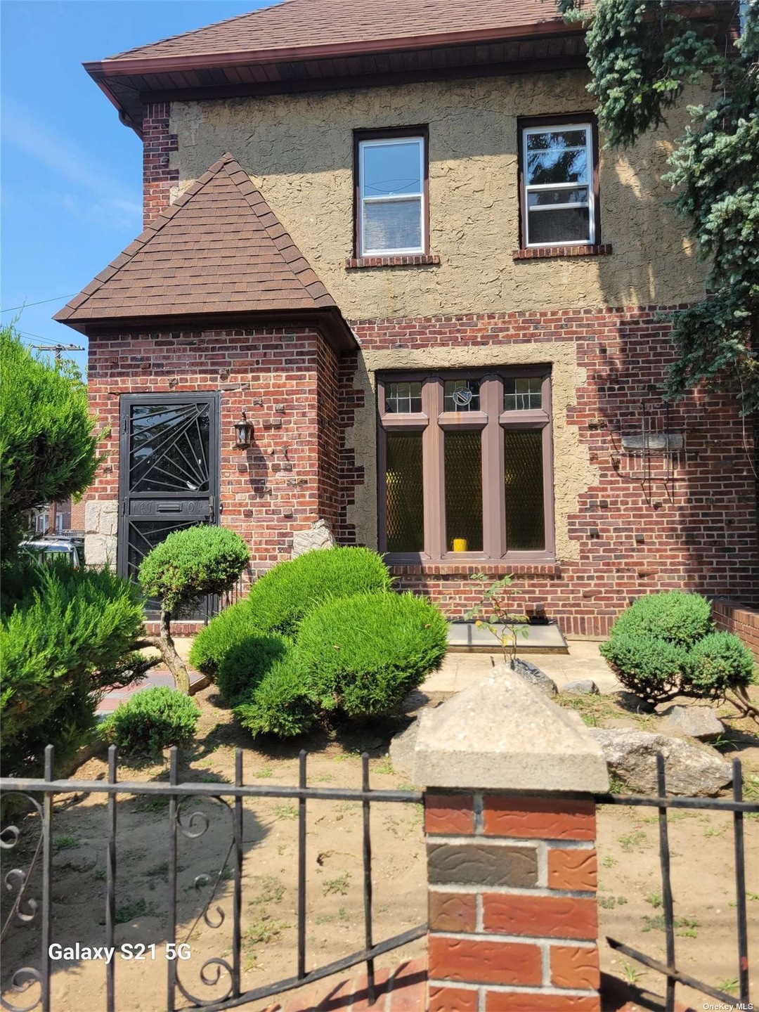 147-01 Willets Point Blvd, Flushing, NY 11357 - photo 1