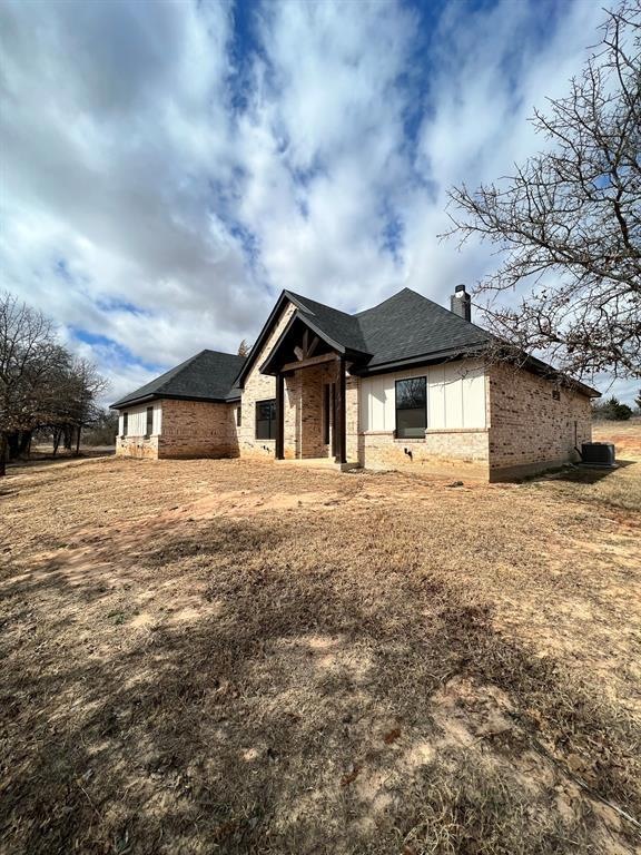 110 County Road 3599, Boyd, TX 76023 - photo 1