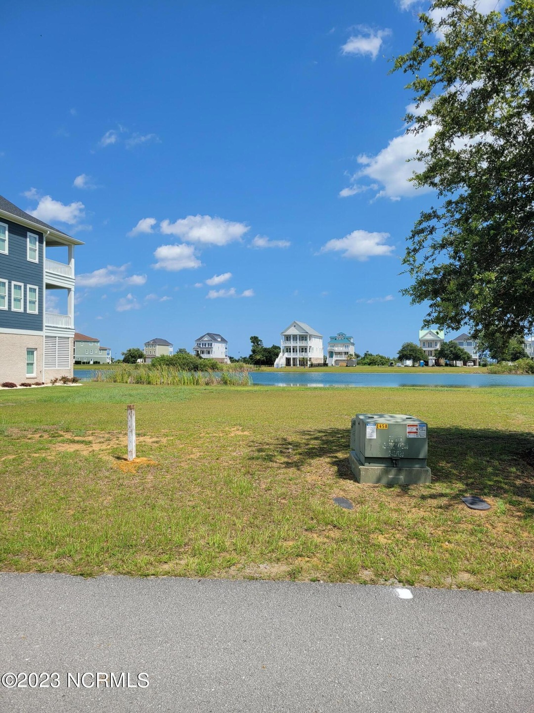 608 CANNONSGATE DR