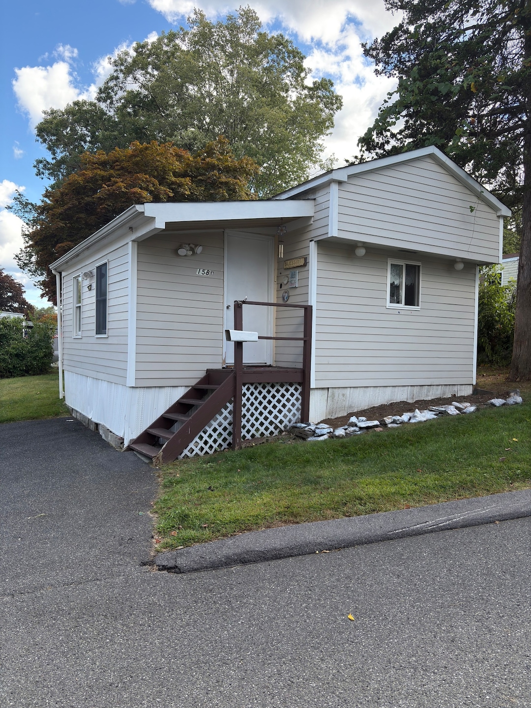 158 A Bayberry Ln, Danbury, CT 06811 - photo 1