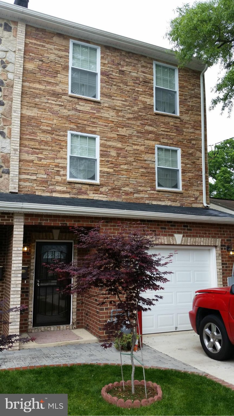 5354 E St SE, Washington, DC 20019 - photo 1