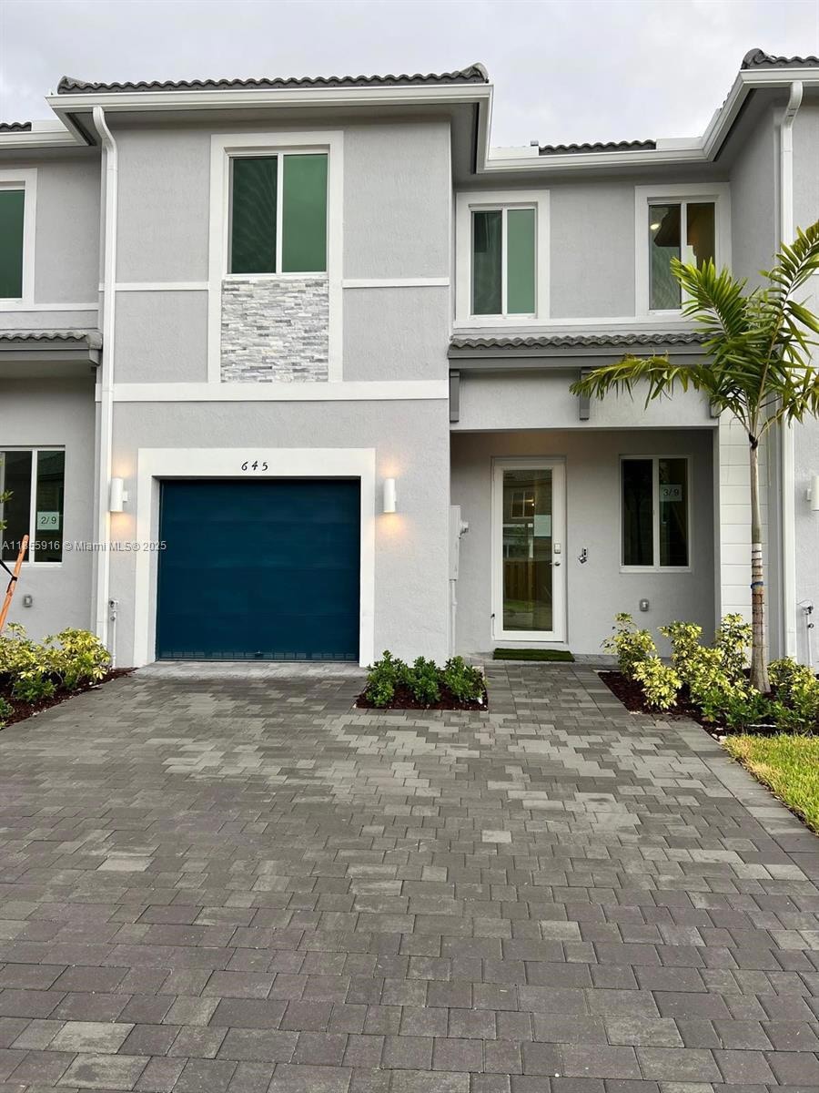 For Rent $2,600/month