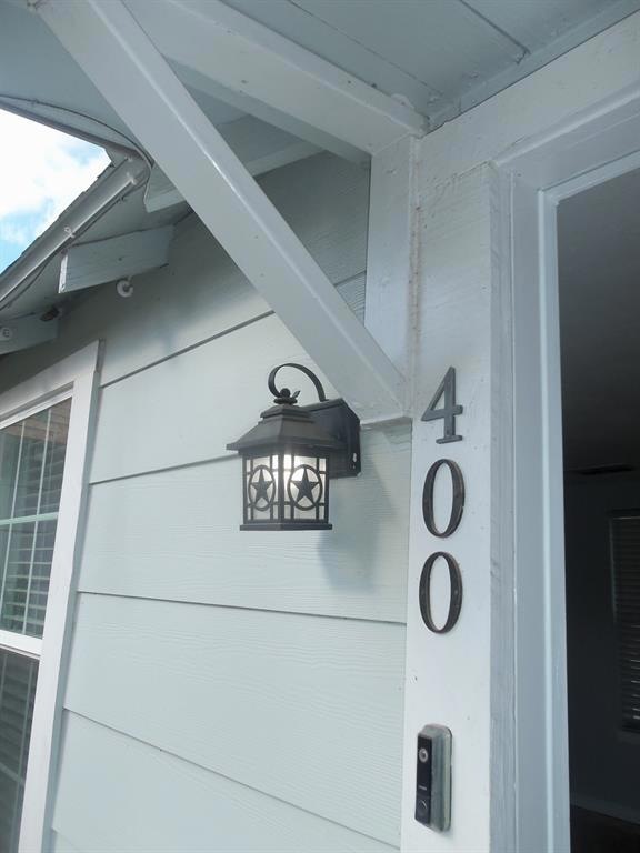 400 W Ash St, Decatur, TX 76234 - photo 1