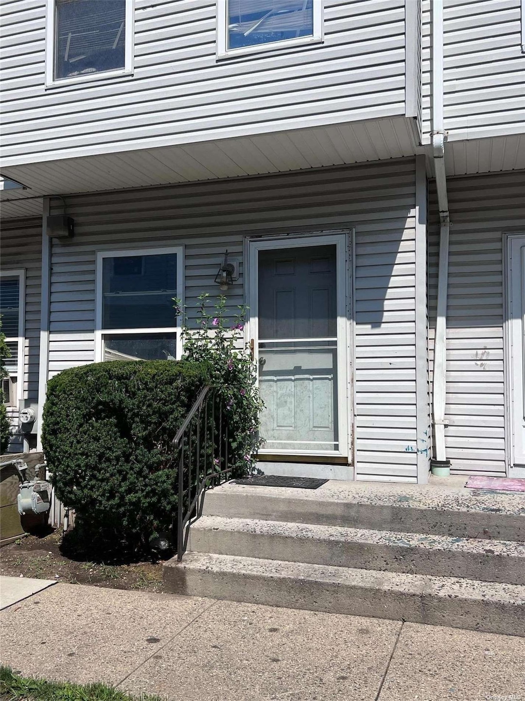 66 Henry St Unit 9, Hempstead, NY 11550 | MLS# ONE3522117 | Homes.com