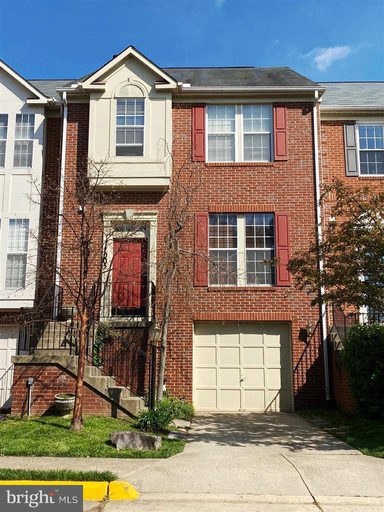 2005 Madrillon Springs Ct, Vienna, VA 22182 - photo 1