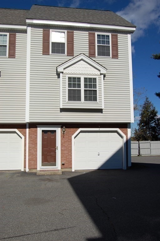 For Rent $2,450/month