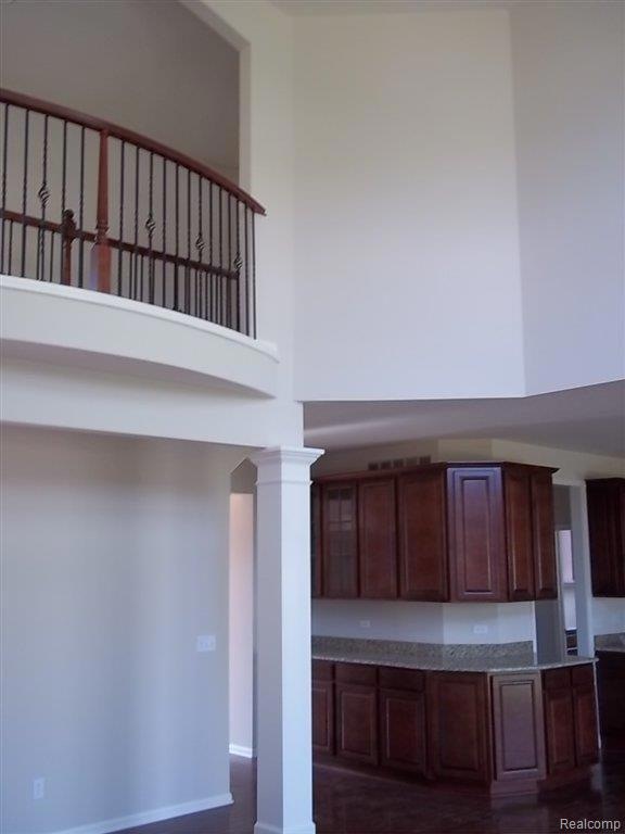 4880 Ventura Dr, Orion Charter Township, MI 48359 - photo 1