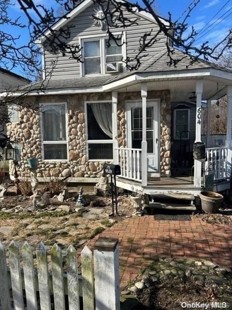 604 Farmers Ave, Bellmore, NY 11710 - photo 1