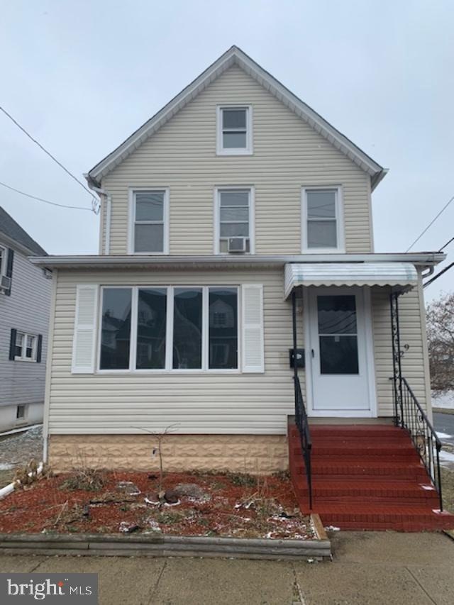 129 Longfellow St, Carteret, NJ 07008 - photo 1