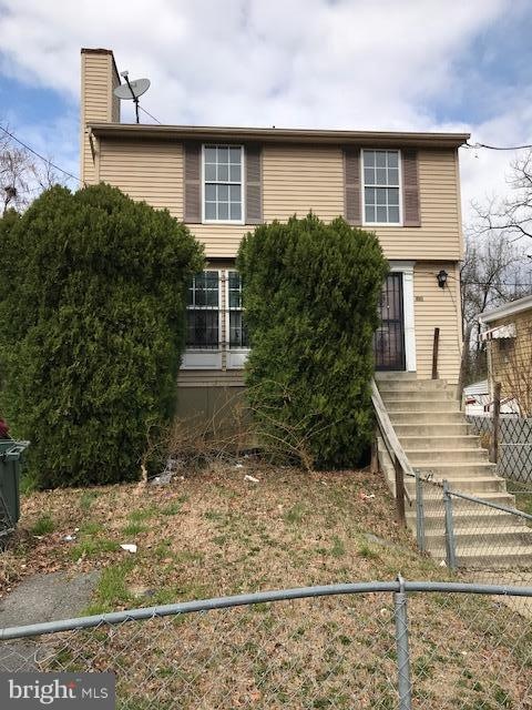 5326 Jay St NE, Washington, DC 20019 - photo 1