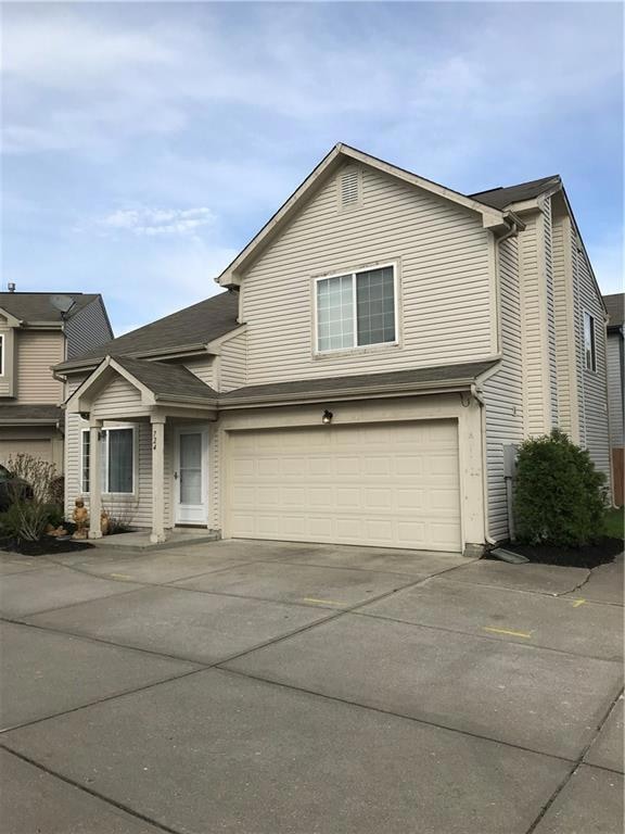 724 Pine Lake Dr, Greenwood, IN 46143 - photo 1