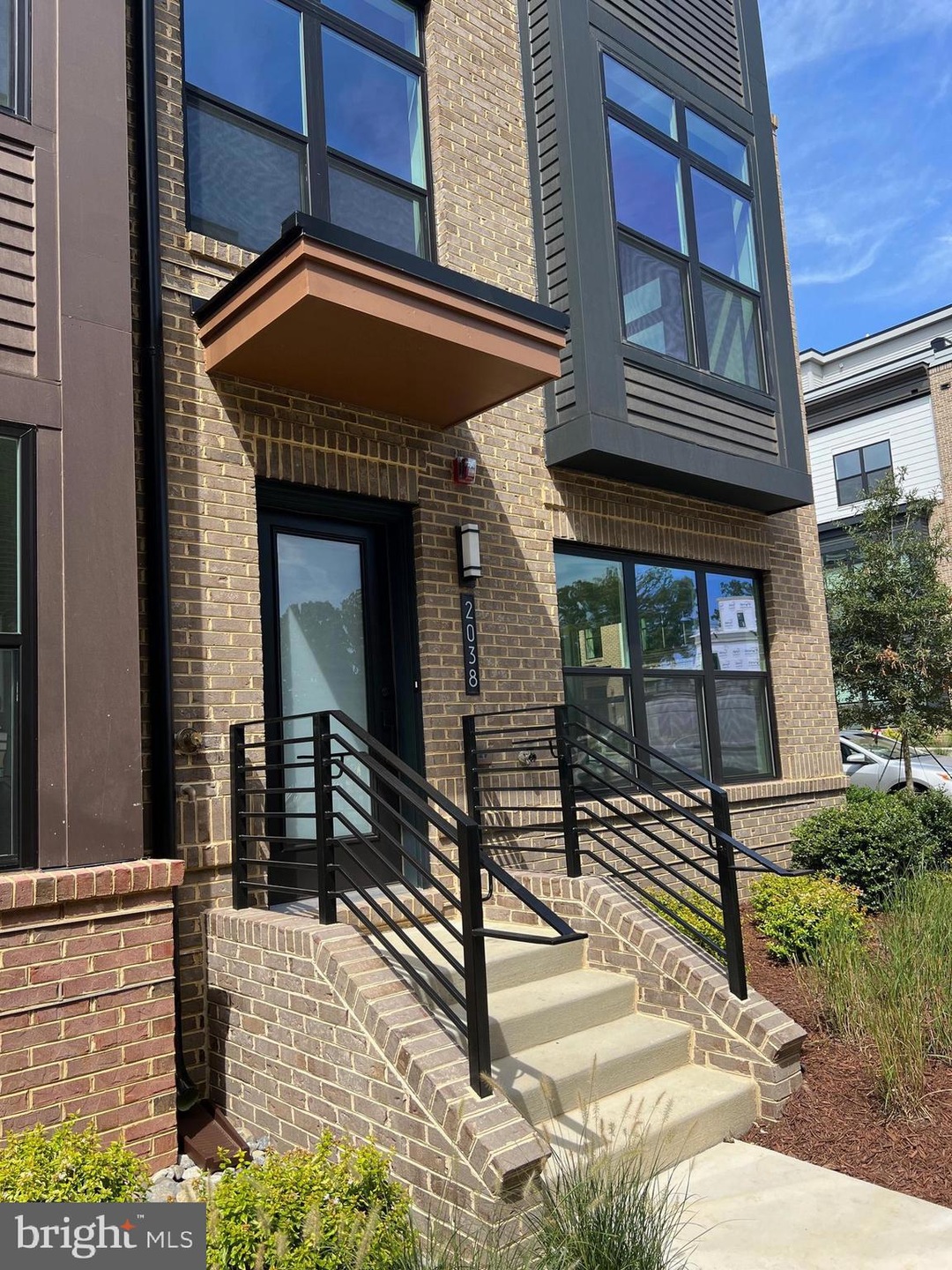 2038 Tysons Ridgeline Rd, Pimmit Hills, VA 22043 - photo 1