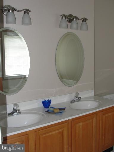 7348 Rocky Creek Dr, Columbia, MD 21046 - photo 1