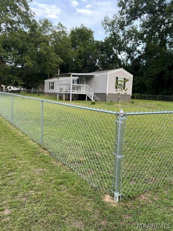 FRONT OF HOUSE EWITH COVERED DECK