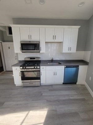 82 Broad St unit 5, Weymouth, MA 02188 - photo 1