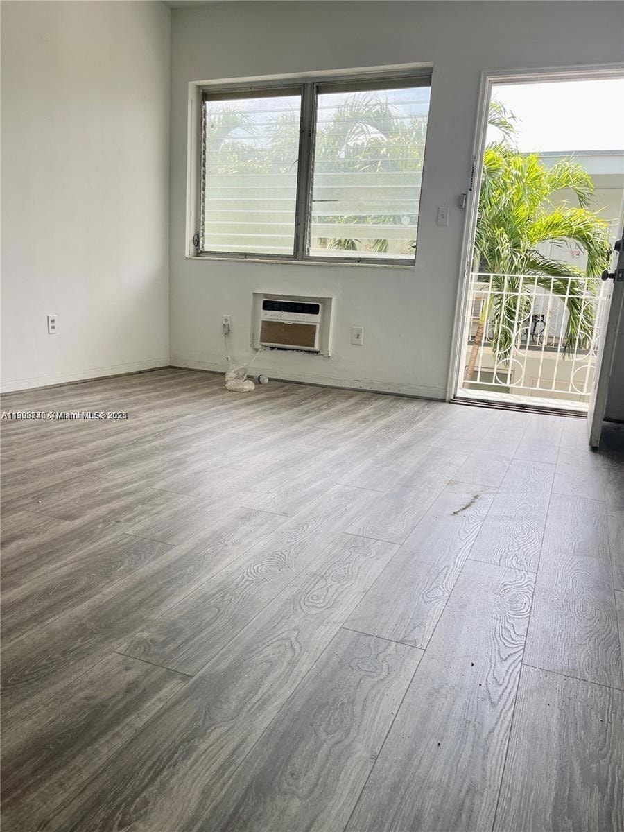 780 81st St unit 8, Miami Beach, FL 33141 - photo 1