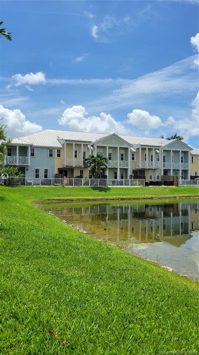 10715 NW 75th St unit 1, Doral, FL 33178 - photo 1