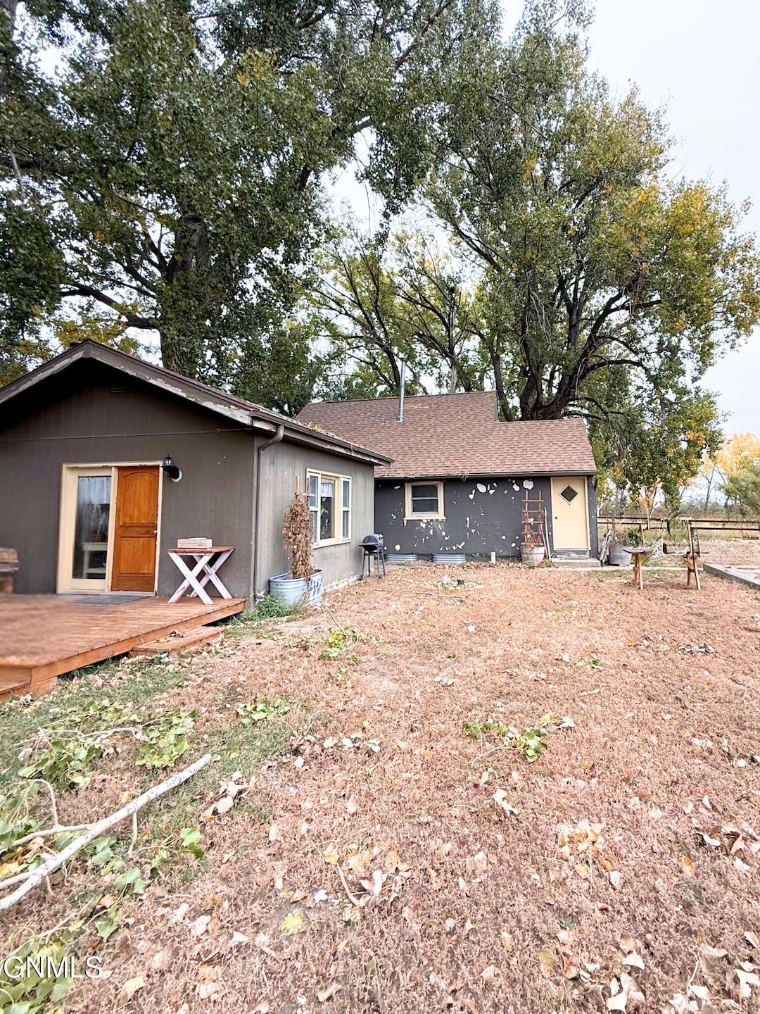 For Sale $220,000 • Co-Listing Agent