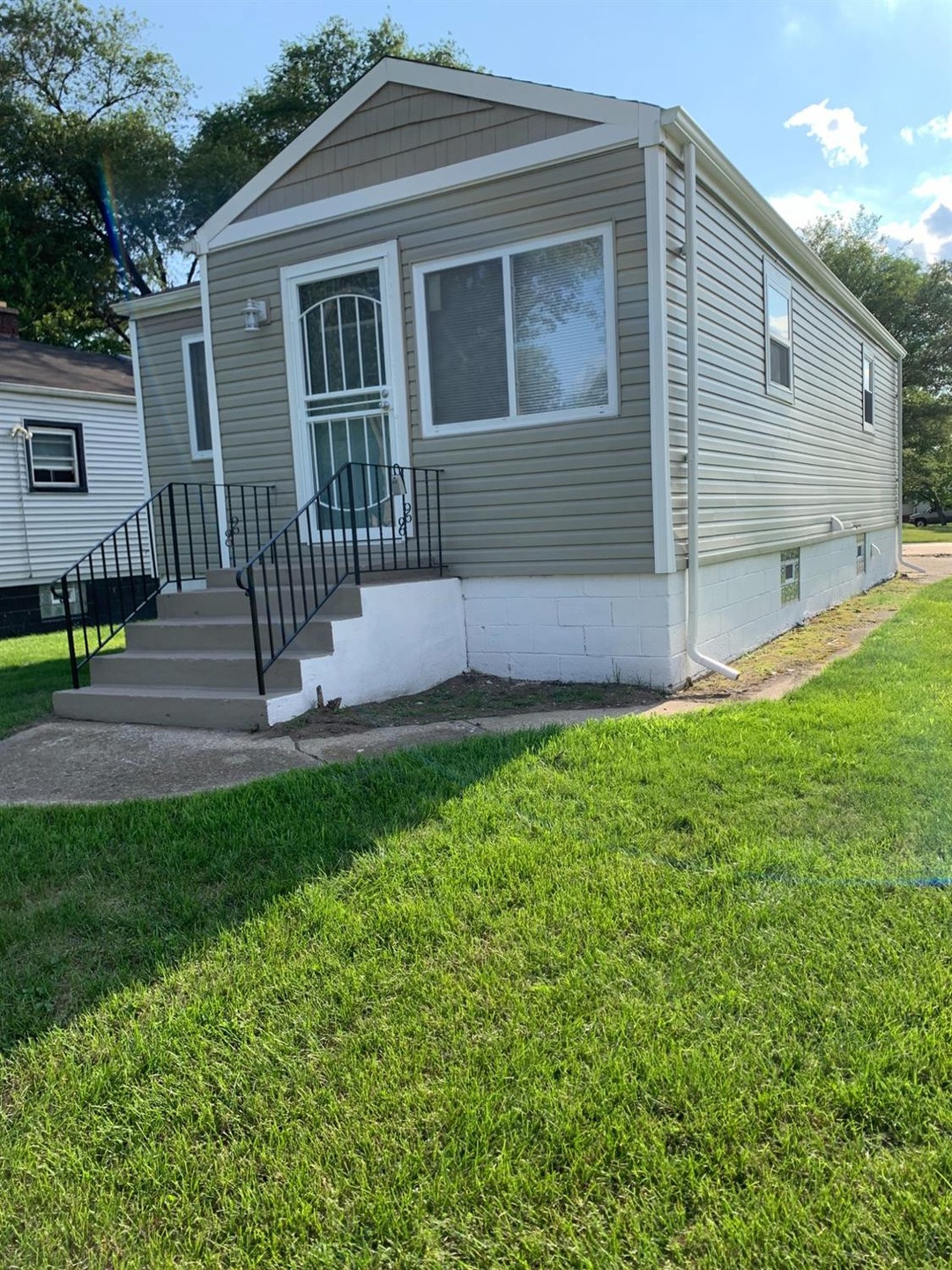 Sold $130,000 • Co-Listing Agent