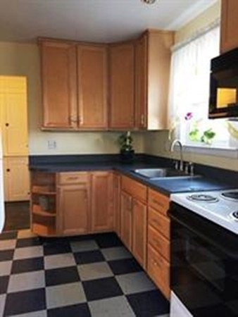 17 Eddy St unit 1, North Dartmouth, MA 02747 - photo 1