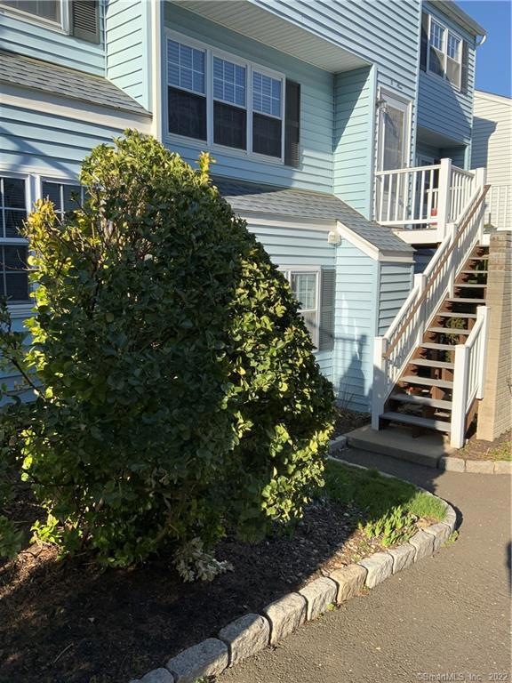 14 1/2 Fairview Ave unit B11, Norwalk, CT 06850 - photo 1