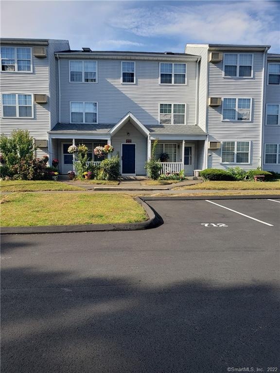 89 Coleman St unit 722, West Haven, CT 06516 - photo 1