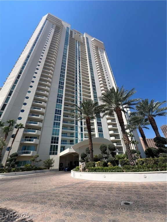 Turnberry Place unit 205, Las Vegas, NV 89109 - photo 1