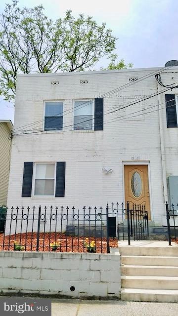 5117 A St SE unit 201, Washington, DC 20019 - photo 1