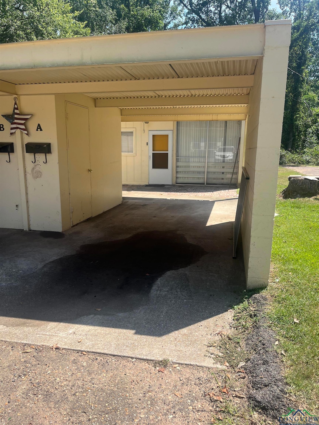 Entrance to property