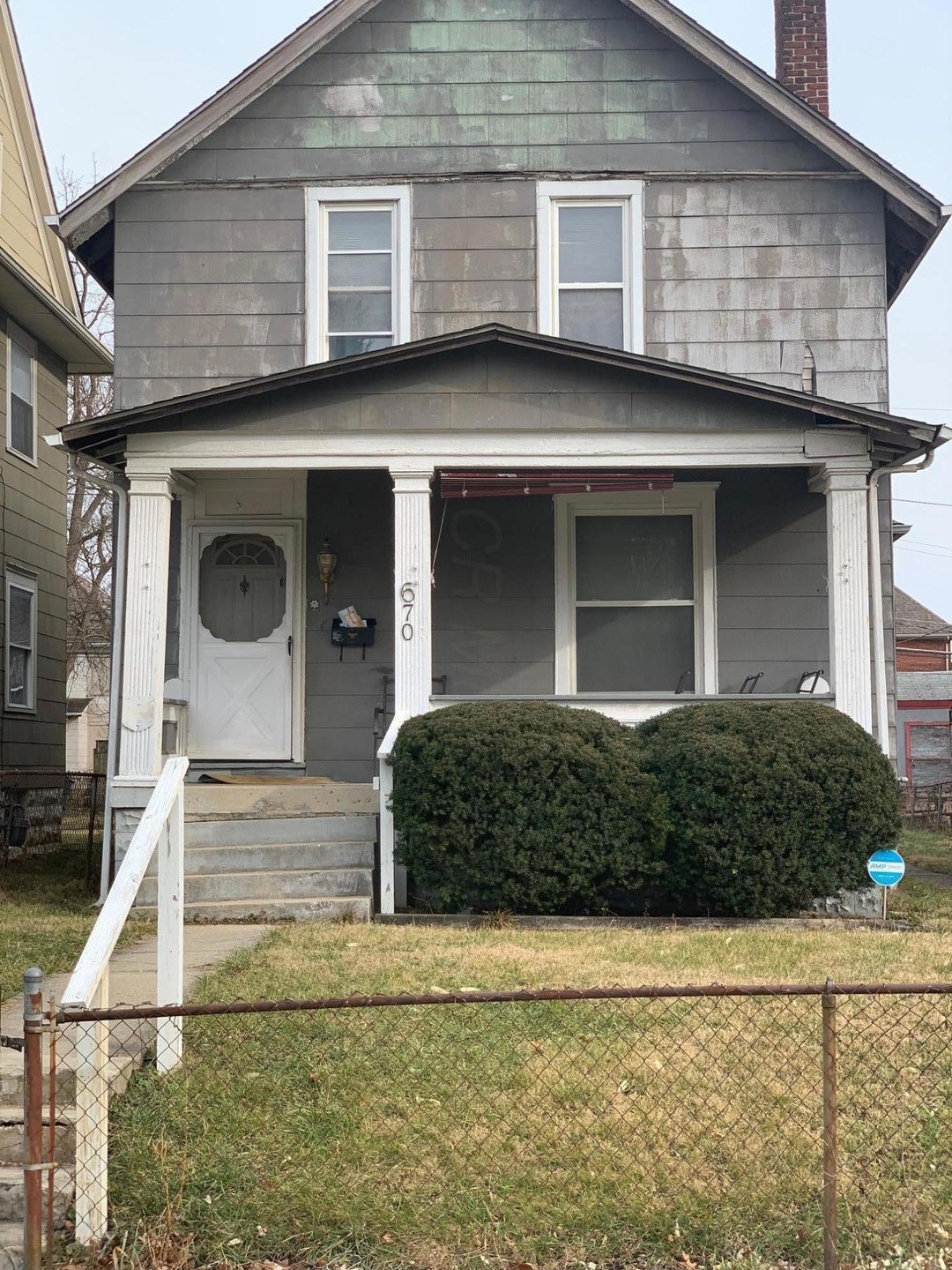 670 Carpenter Street
