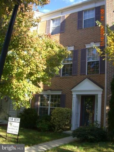 1173 Cypress Tree Place, Herndon, VA 20170 - photo 1