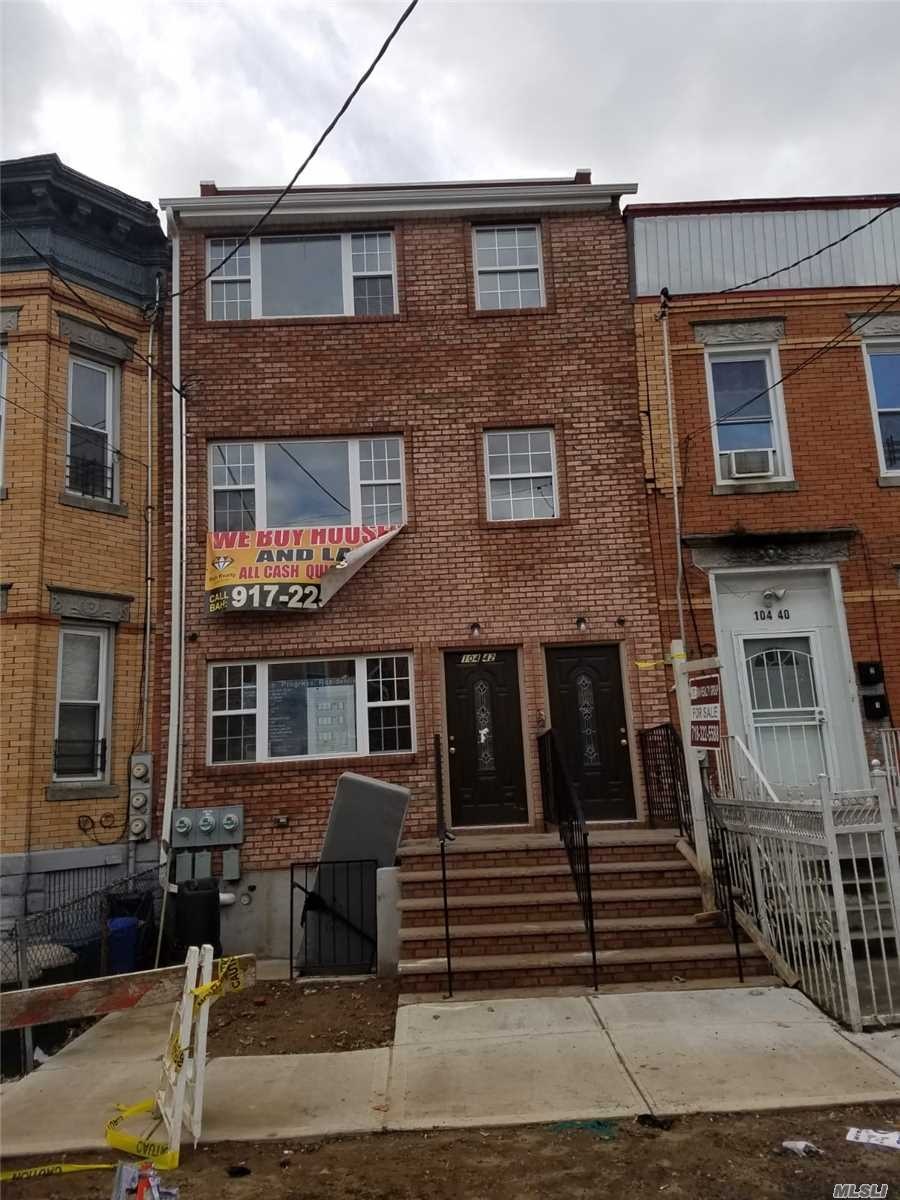 10450 164th St, Jamaica, NY 11433 - photo 1