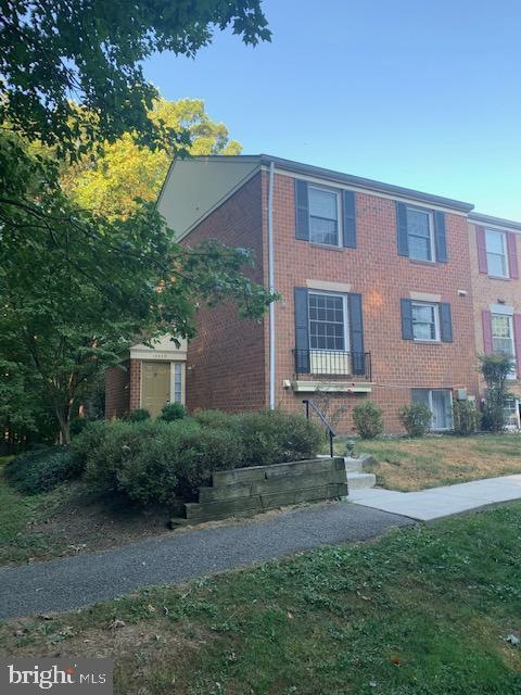 10530 E Wind Way, Columbia, MD 21044 - photo 1