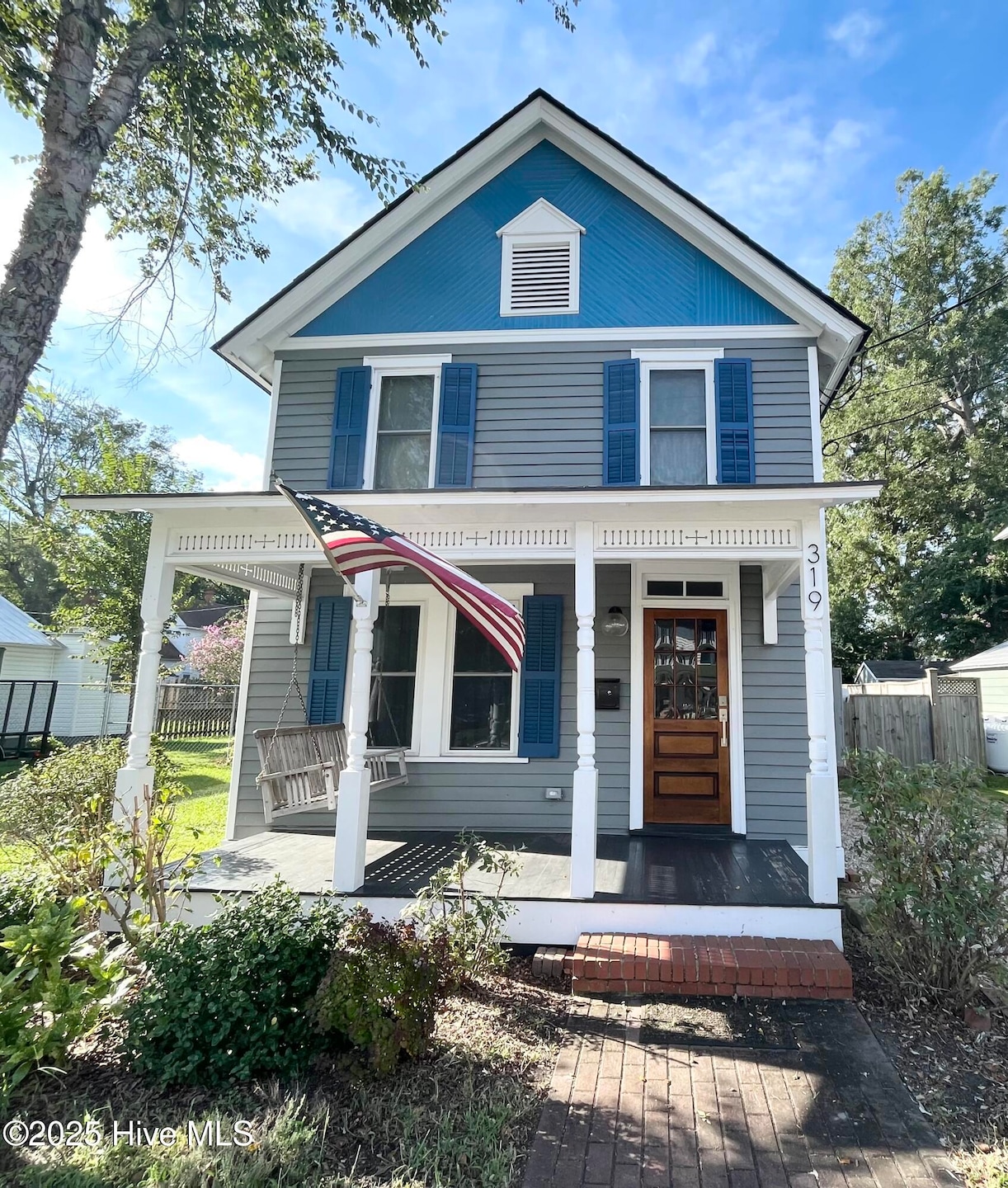 For Rent $1,517/month
